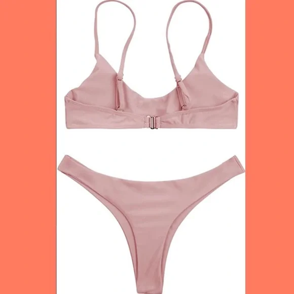 🔥SOLD!!🔥Cheeky Brazilian Bikini Set🔥SOLD!!🔥 - Picture 5 of 7